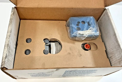 Rosemount 3051 Coplanar Pressure Transmitter 3051HG5A22AD21JB5 — product image 3 of 13