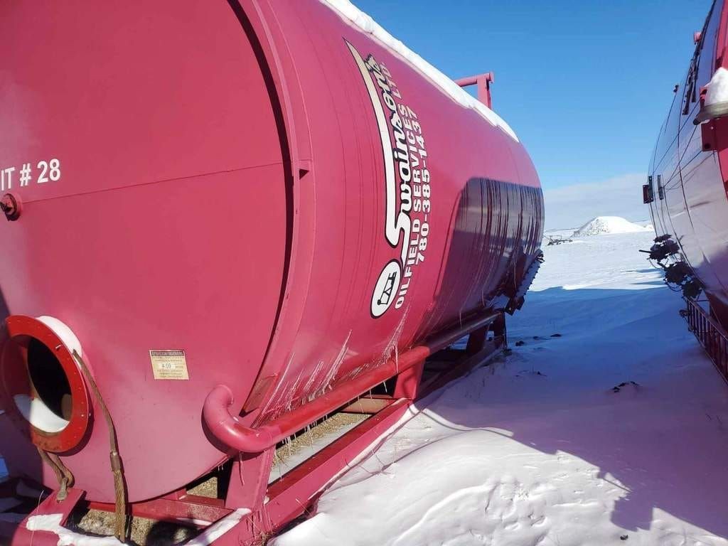 400 BBL Storage Tanks — product image 6 of 6