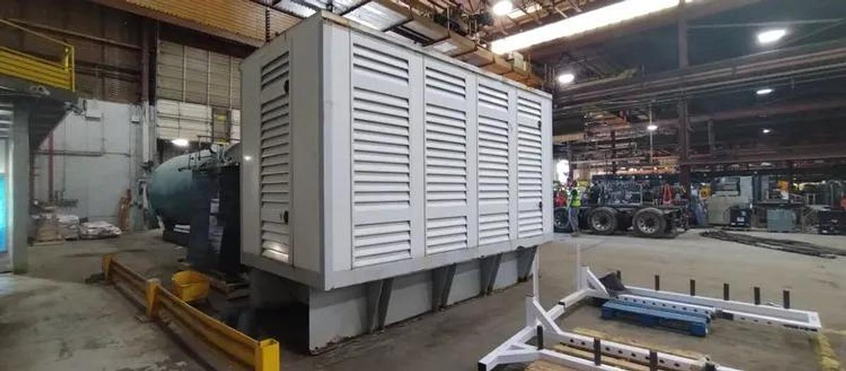 Cummins 300DQAF-2054 Diesel Generator Set — product image 2 of 10