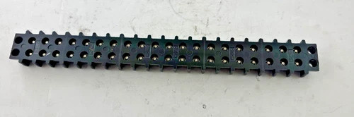 20-Position 20A Terminal Block Industrial Electrical Connector — product image 3 of 4
