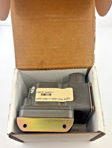 Barksdale D2T-B3SS-UL-S0090 Pressure or Vacuum Activated Switch — product image 6 of 8