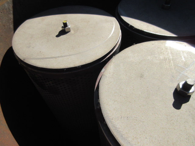 National Tank Company Vertical Filter Vessel 26" x 4'6" 150 PSI — product image 3 of 9