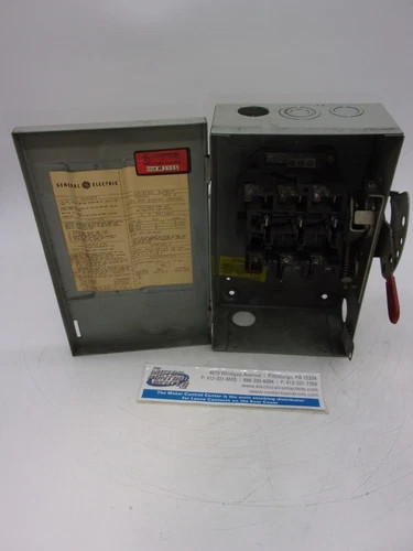 General Electric TG4321 General Duty Fusible Safety Switch — product image 2 of 8