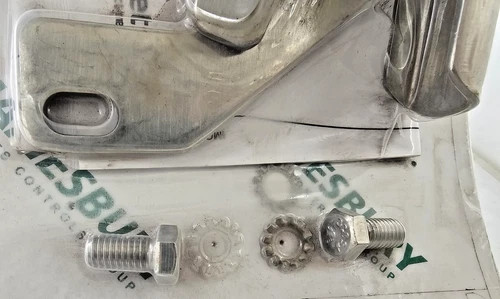 Jamesbury 40-047-0033-00 WSH-38 Stainless Steel Butterfly Valve Handle Kit — product image 3 of 5