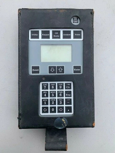 CSI Model 2100-4 Machinery Vibration Analyzer — product image 2 of 5