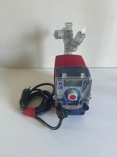 Iwaki Walchem E-Class Metering Pump EWN-C16VCURA 1GPH 150PSI PVC Head — primary product image
