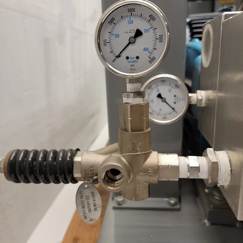 Cat Pumps 3801K.CO2 Triplex Plunger Pump with 15 HP Marathon Electric Motor — product image 9 of 21