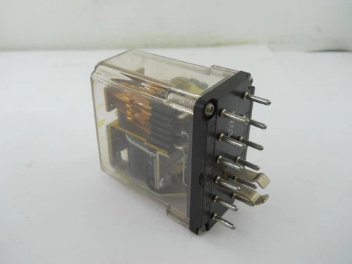 Struthers-Dunn 219BBXP Plug-In Relay — product image 2 of 4