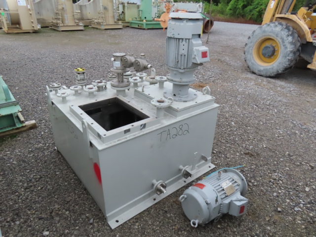 Custom Hydraulic Power Unit TA282 with 5HP Motor and Immersion Heaters — product image 3 of 10