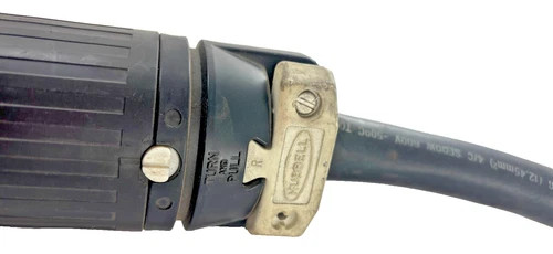 Hubbell CS-8364C 50A 3-Pole 3-Phase Locking Connector — product image 3 of 4