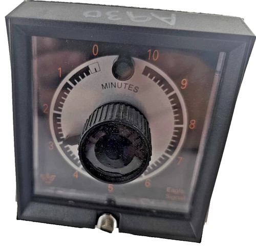 Eagle Signal HP54A6 Cycl-Flex Reset Timer 10 Min 120VAC 60Hz — product image 2 of 6
