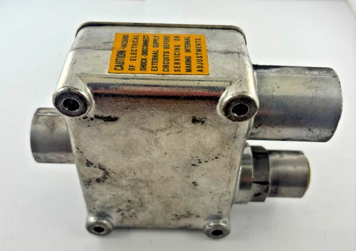 Barksdale Pressure Activated Switch 9048-4 — product image 3 of 5