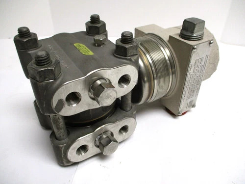 Taylor Instruments 405TB01250A0000-1000-25618 Differential Pressure Transmitter — product image 2 of 6