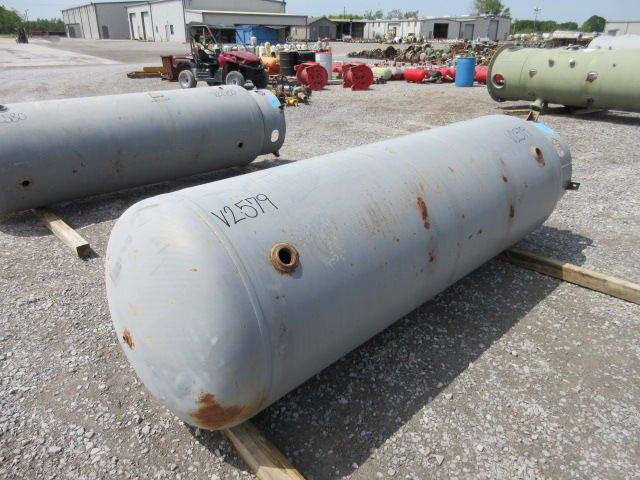 Manchester Tank 500 Gallon Horizontal Air Receiver Tank — product image 2 of 8