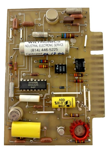 Wilkerson Signal Converter Board A20581-B 1Z10708 — product image 4 of 4