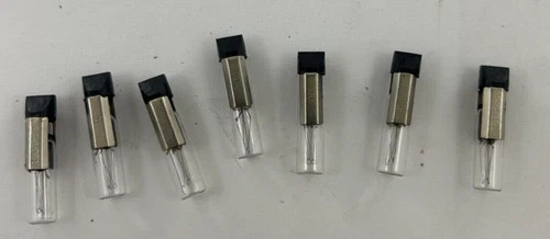 Package of 7 Miniature Light Bulbs 0283400 — primary product image