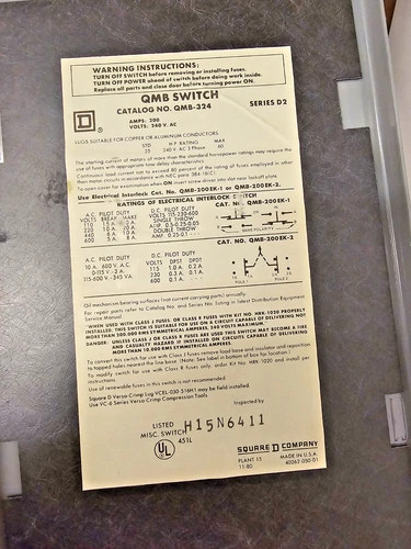 Square D QMB-324 Series D2 Fusible Panelboard Switch with Extender Kit — product image 3 of 16
