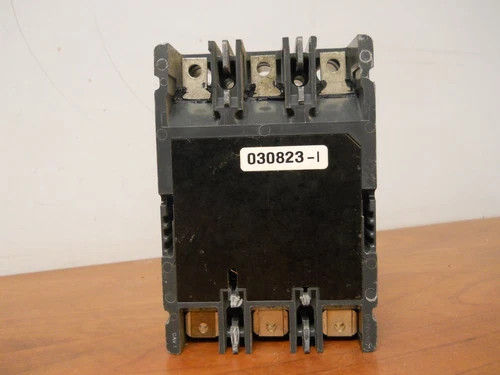 Cutler-Hammer EDH3225 225A 3-Pole Molded Case Circuit Breaker — product image 4 of 5
