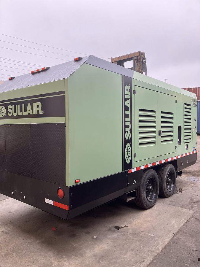 Sullair 900/1150XH Portable Diesel Air Compressor