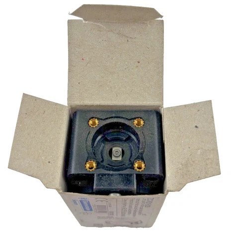Telemecanique ZCKS1H29 Limit Switch Body — product image 2 of 6