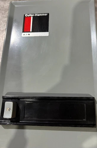 Cutler-Hammer C300CG3 Overload Relay — product image 2 of 5