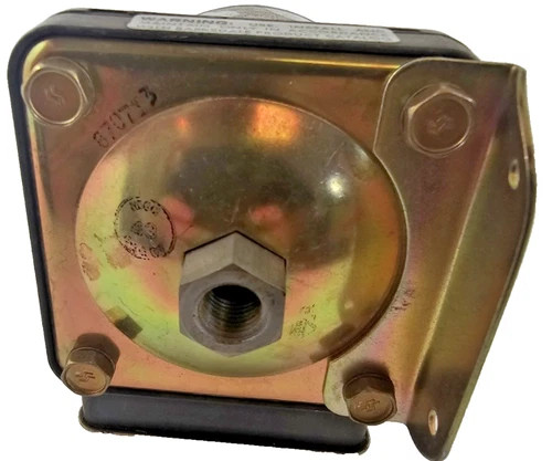 Barksdale D2T-H18SS Diaphragm Pressure Switch — product image 7 of 8