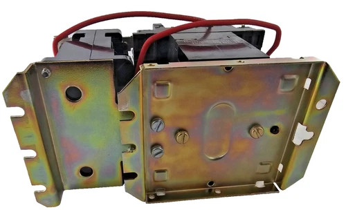 Westinghouse A200M1CAC NEMA Size 1 3-Pole Non-Reversing Motor Starter with 120V Coil — product image 6 of 8