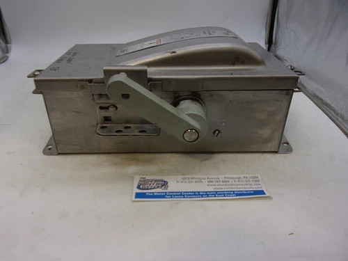 Siemens I-T-E F351SS Heavy Duty Safety Switch, 30A, 600V, 3-Pole, Fusible, NEMA 4/4X Stainless Steel Enclosure — product image 7 of 9