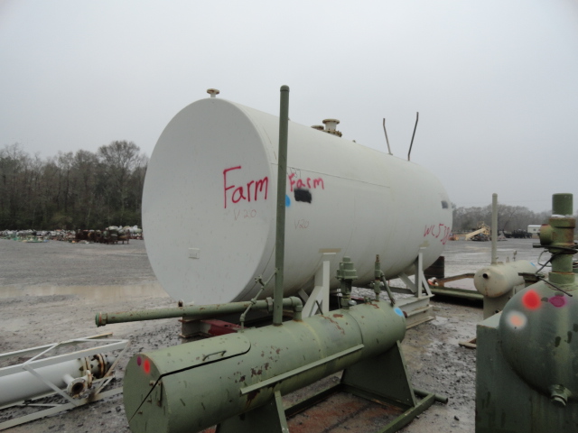 Horizontal Cylindrical Steel Storage Tank, 142 BBL / 6000 Gallon, 8 ft x 16 ft — product image 8 of 8
