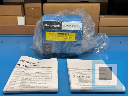 Honeywell RM7895E1002 Automatic Programming Burner Control — primary product image