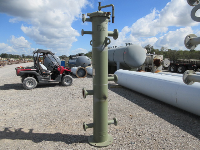 Exterran Vertical Filter Vessel 10 3/4" OD x 6'3" — product image 10 of 14