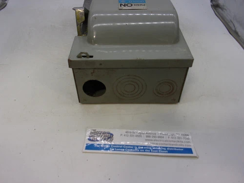 ITE Vacu-Break JN323 Fusible Safety Switch, 100A, 240V, NEMA 1 — product image 7 of 8