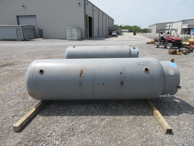 Manchester Tank 500 Gallon Horizontal Air Receiver Tank — product image 3 of 8