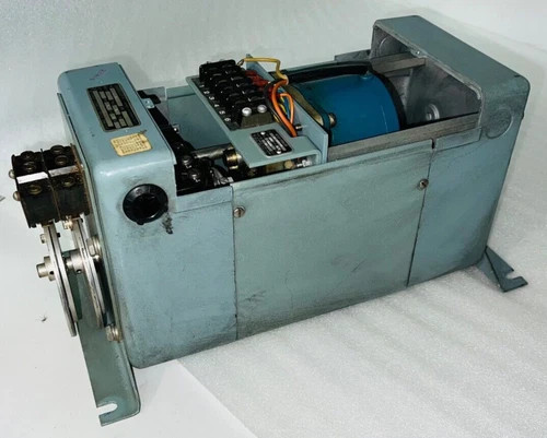 Superior Electric Powerstat Motorized Variable Autotransformer 21-1021-MD — product image 9 of 9