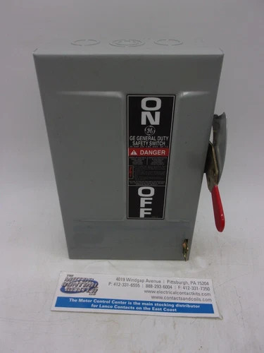 GE Spec-Setter General Duty Safety Switch TG3221, 30A, 240V — product image 3 of 8