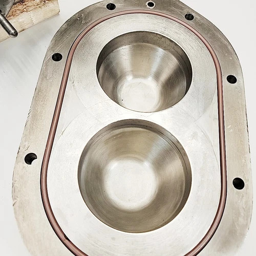 Waukesha Cherry-Burrell 060 U2 Positive Displacement Pump 3" 316SS — product image 10 of 20