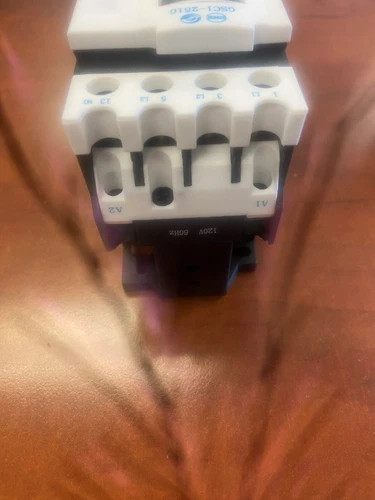 Tianshui GSC1-2510 3-Pole AC Contactor with 1 NO Auxiliary Contact — product image 6 of 7