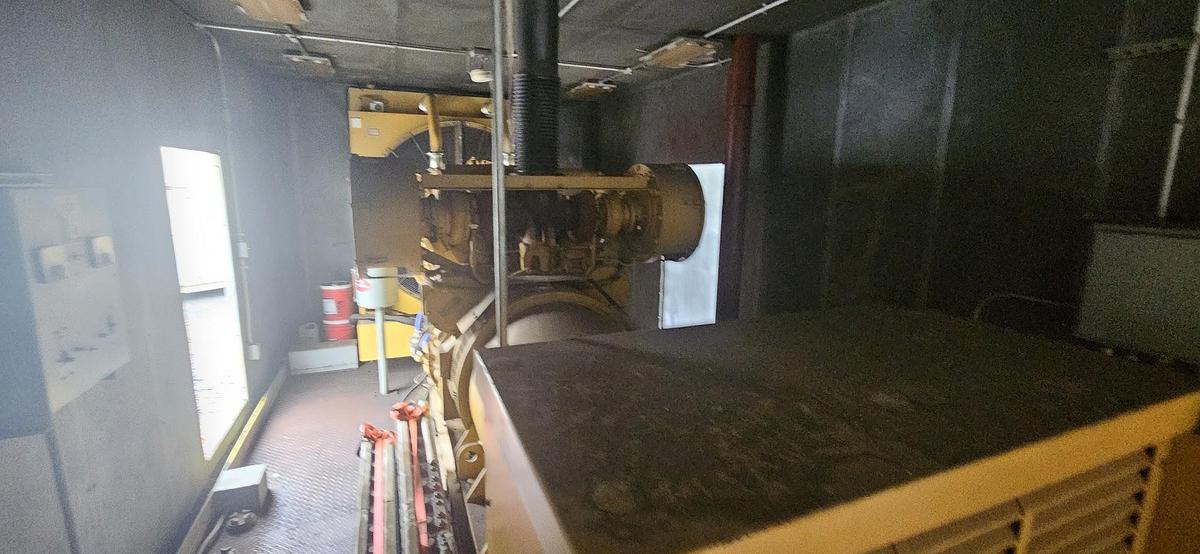 Caterpillar 3508 Diesel Generator Set 750 kW — product image 10 of 10