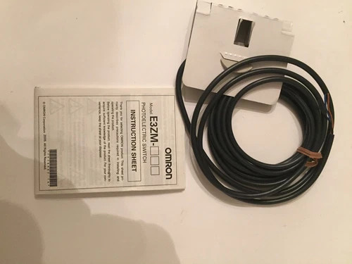 Omron E3ZM-D62 Compact Photoelectric Sensor — product image 2 of 2