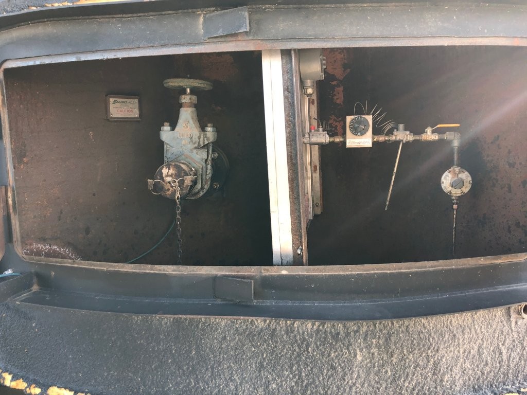 400 BBL GLM Insulated Storage Tank – 2009 — product image 4 of 6