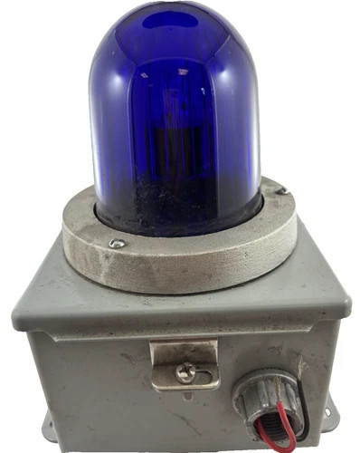 Maxi-Signal Mill Specialties Power-Strobe Model 3000 Blue Light 250VDC — product image 5 of 5