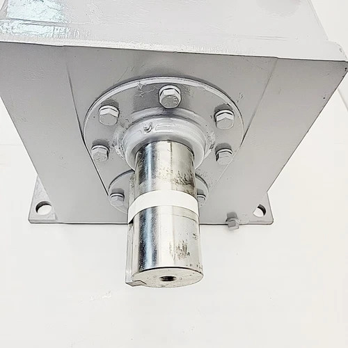 Falk 1060FC3A Enclosed Gear Drive with 70.51:1 Ratio — product image 5 of 5