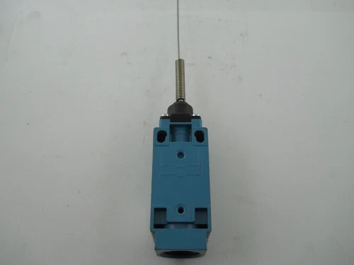 Honeywell MICRO SWITCH GLCA01K8A 1NC/1NO SPDT Limit Switch with Wobble Stick — product image 3 of 5