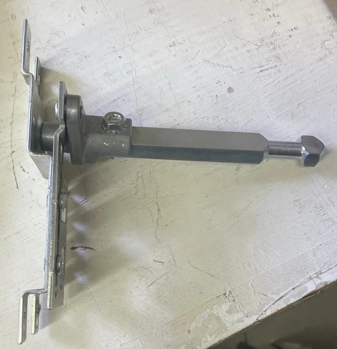 Square D 9421LN1 Circuit Breaker Operating Mechanism Handle — primary product image