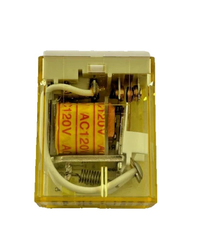 IDEC RH1B-U AC120V General Purpose Midget Relay 10 Amp — product image 3 of 4