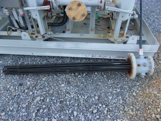 EML Manufacturing Vertical Gas Filter Separator F5510 — product image 2 of 14