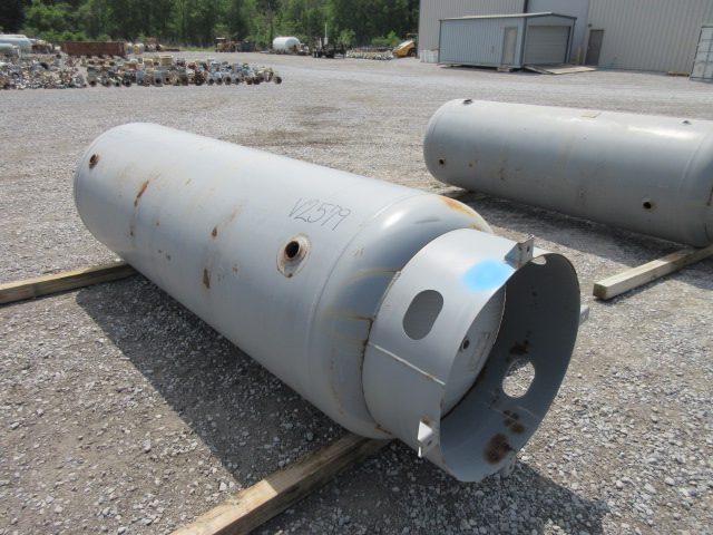 Manchester Tank 500 Gallon Horizontal Air Receiver Tank — product image 4 of 8