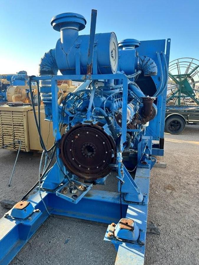 MTU 16V2000 1000 kW Diesel Generator Set with Stamford CC634C Alternator