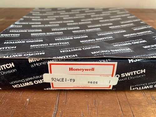 Honeywell MICRO SWITCH 922AA2XM-C9N-L Proximity Sensor — primary product image