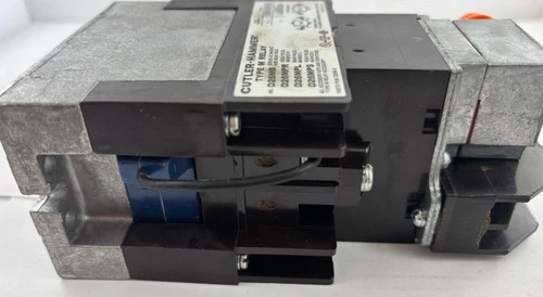 Cutler-Hammer D26MRD005B1 Type M Machine Tool Relay with Pneumatic Timer Attachment — product image 5 of 6